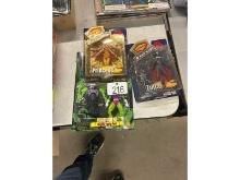 3 Action Figures