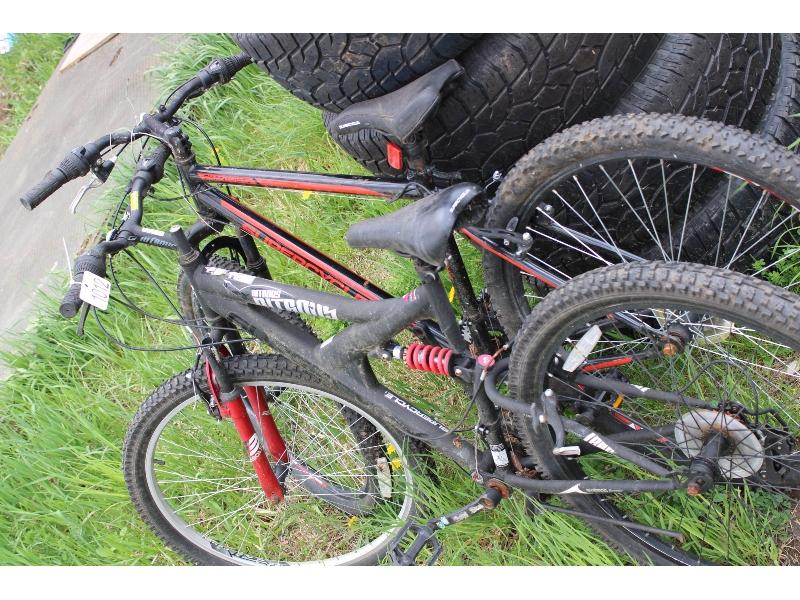 2 Bikes