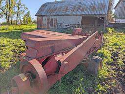 New Holland 273 Square Baler - Works