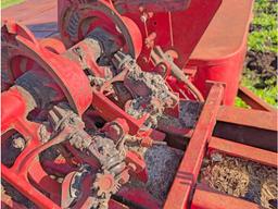 New Holland 273 Square Baler - Works