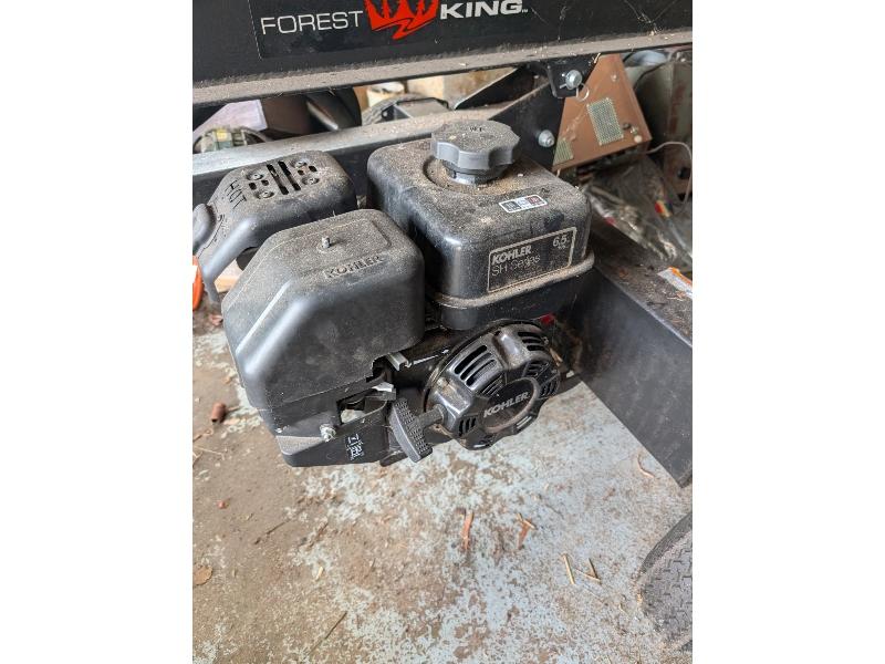 2 Year Old Forest King Wood Splitter