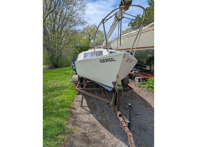 20' Boat and Trailer - No Ownership
