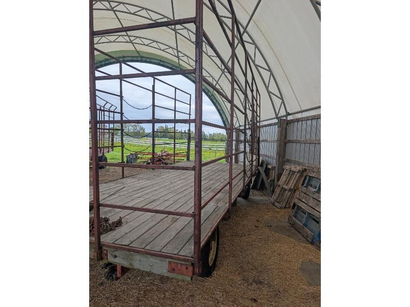 Forage King 20' Thrower Wagon with Horst Gear