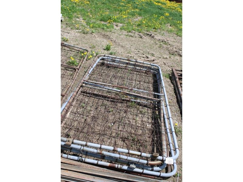 5 - 10' Wire Gates