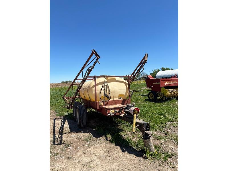 500 Gallon Tandem Sprayer