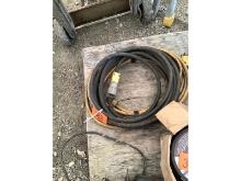 2 Extension Cords