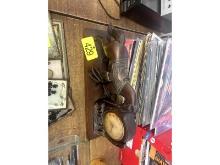 Mantle Clock