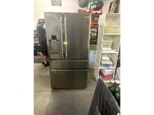 Frigidaire Professional Twin Tech Fridge - Like New