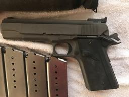 LAR MFG GRIZZLY MARK IV .50AE PISTOL - SERIAL No. V000122 - BAG - 5 CLIPS