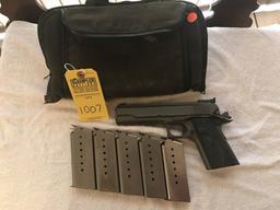 LAR MFG GRIZZLY MARK IV .50AE PISTOL - SERIAL No. V000122 - BAG - 5 CLIPS