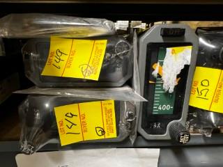 INDICATORS - PART No. 522-4825-001 - SERIAL Nos. 382 / 641 / 646