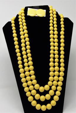 Richelieu Chunky Beaded Multi-Strand Necklace