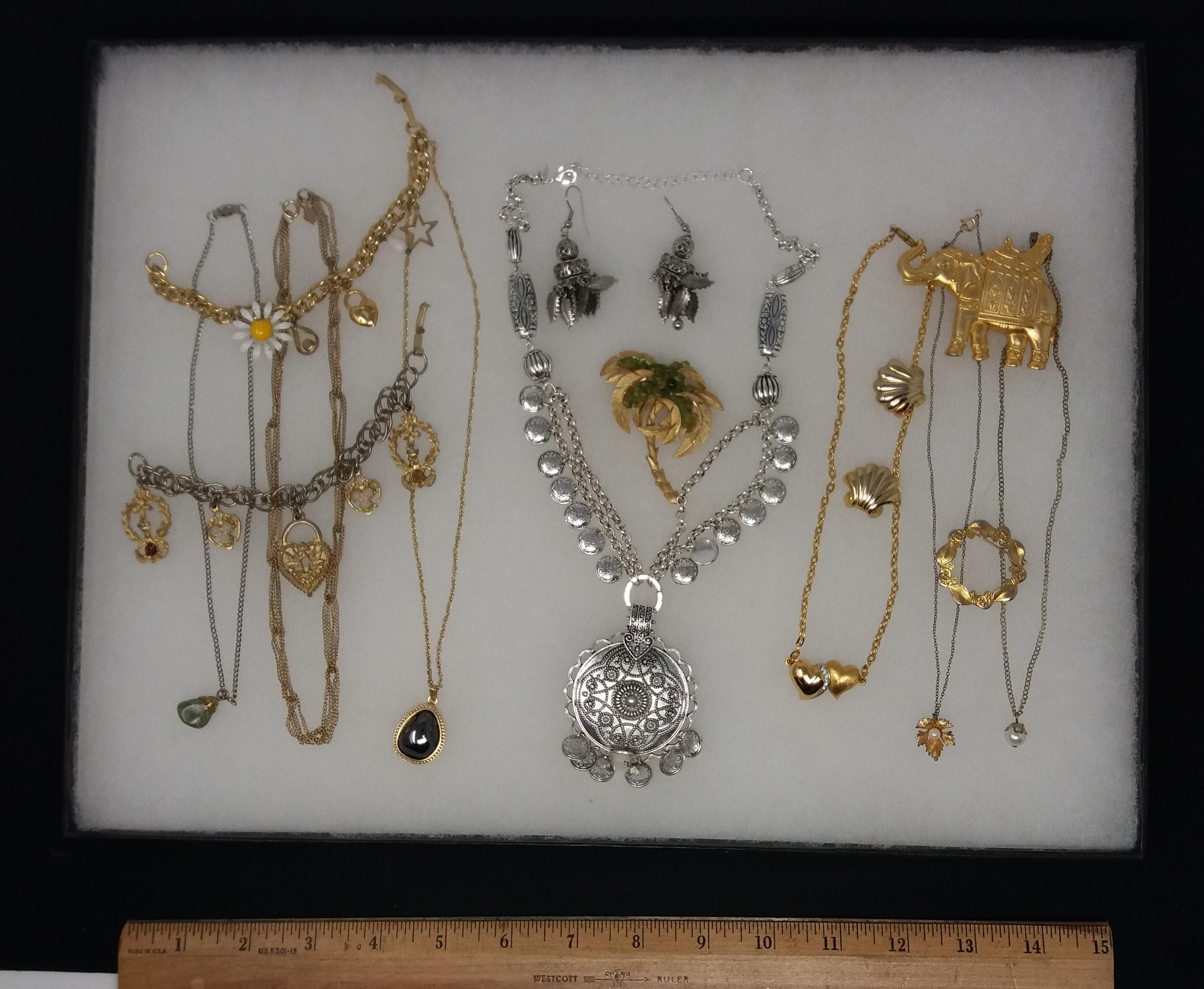 Assorted Jewelry Tray Lot