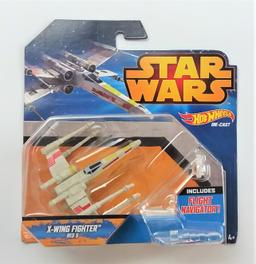 X-Wing Fighter Red 5 Hot Wheels Star Wars Starships Die Cast Collectible Figure w/Stand