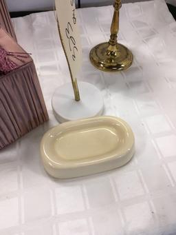 Trash can, tissue container, sup dish and magnifying mirror