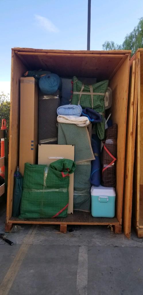 7 vaults. Contents in vaults. Vaults and pads NOT included.