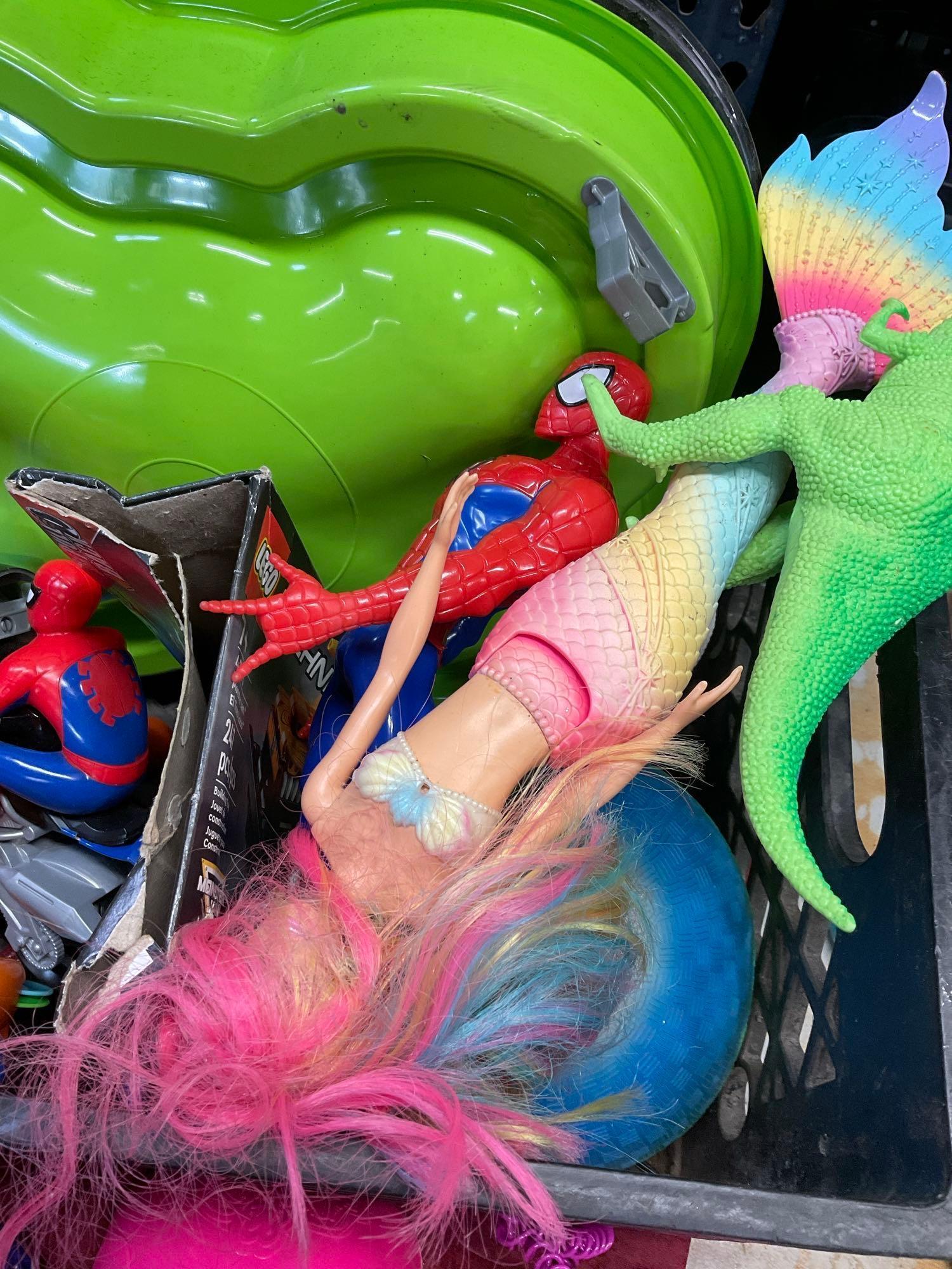 Large lot of toys, Learn to read, games, etc