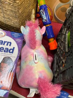 Large lot of toys, Learn to read, games, etc