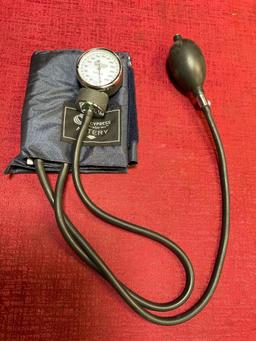 Cypress Proseries sphygmomanometer blood pressure cuff & stethoscope