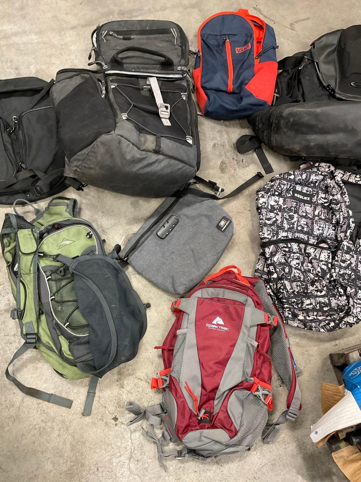 Assorted backpacks / bags. 8 pieces