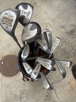 Golf bag and 18 golf clubs