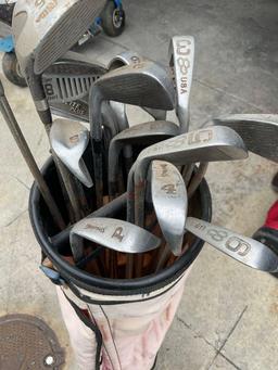 Golf bag and 18 golf clubs