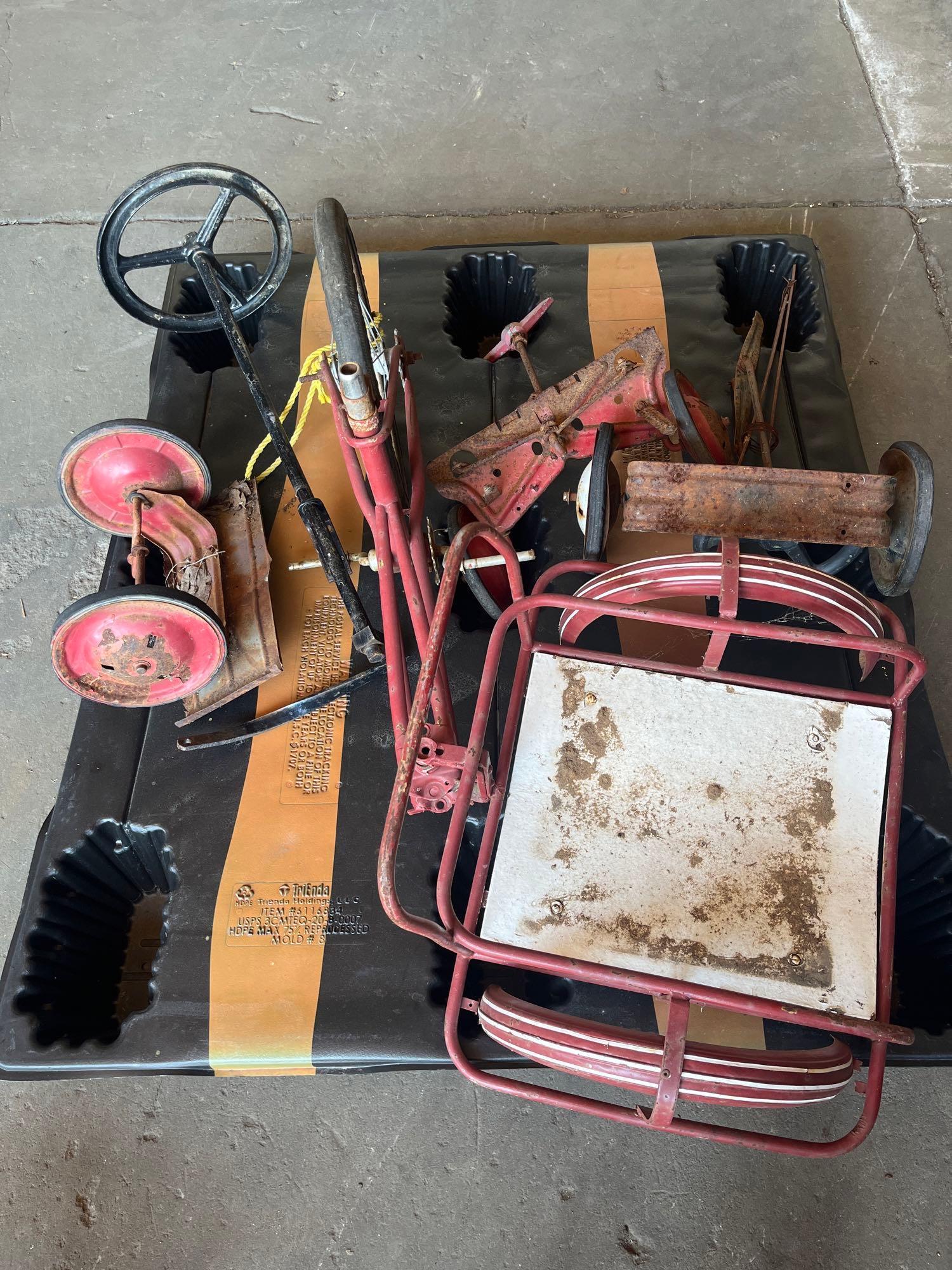 Vintage Tricycle/ toy pedal car parts. 5 pieces