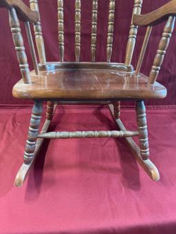 Nelson Juvenile model No.11.250 I child's rocking chair