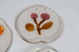 Art work blown glass deco. Each piece signed Oiva Toikka Nuutajarvi. Each piece is 11" T x 10" W