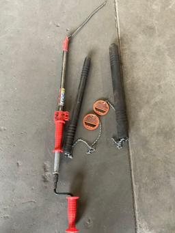 Ridgid drain & two pipe plugs