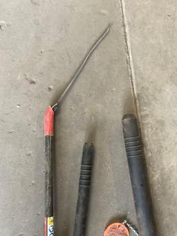 Ridgid drain & two pipe plugs