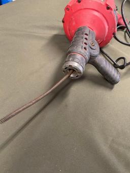 Bauer selfie 1724E-B handheld drain cleaner, turned on