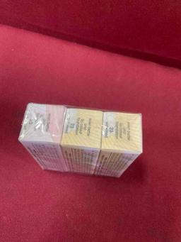 New Clinique lip color foundation, 23 Entwined. 3 lipstick in package, unknown expiration
