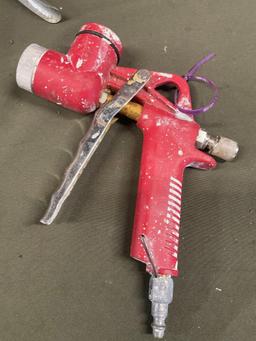 Grease gun and pneumatic paint gun
