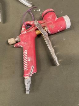 Grease gun and pneumatic paint gun