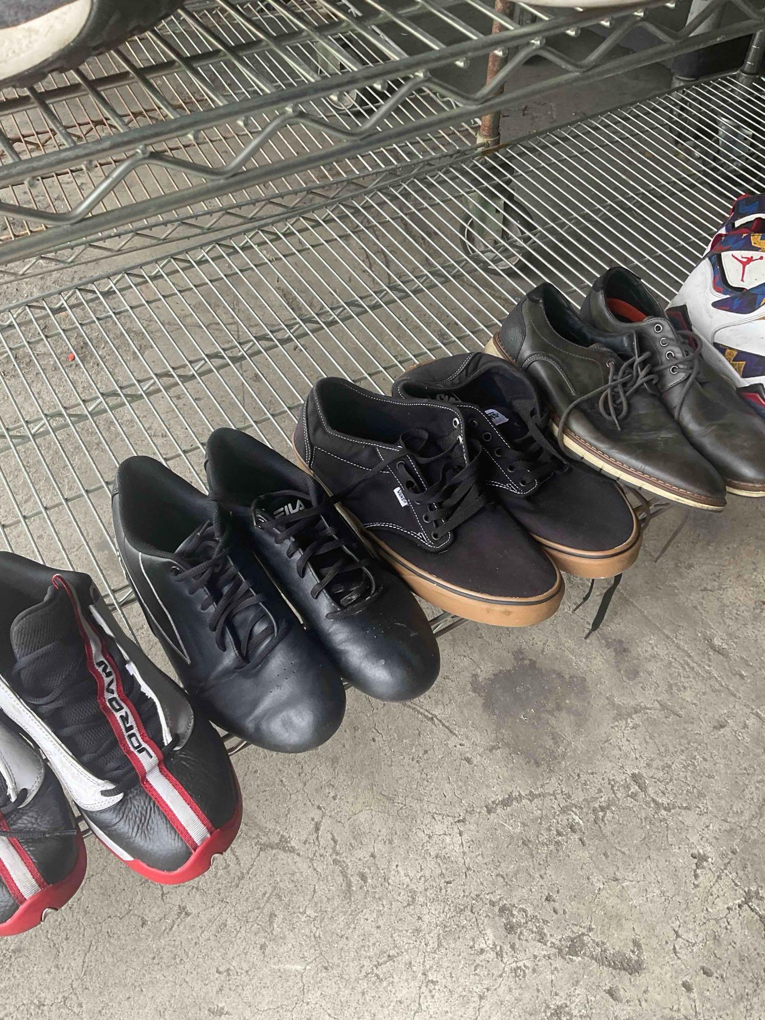 Assorted shoes. Adidas, Nike, Puma, Fila, Vans, etc. 30 pairs