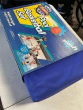 Franklin Water Games pool basketball set