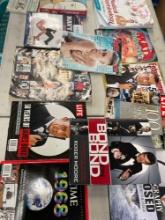 Assorted books/ magazines. 17 pieces