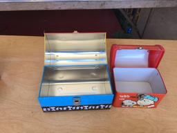 Group of 6 Peanuts Snoopy Tins