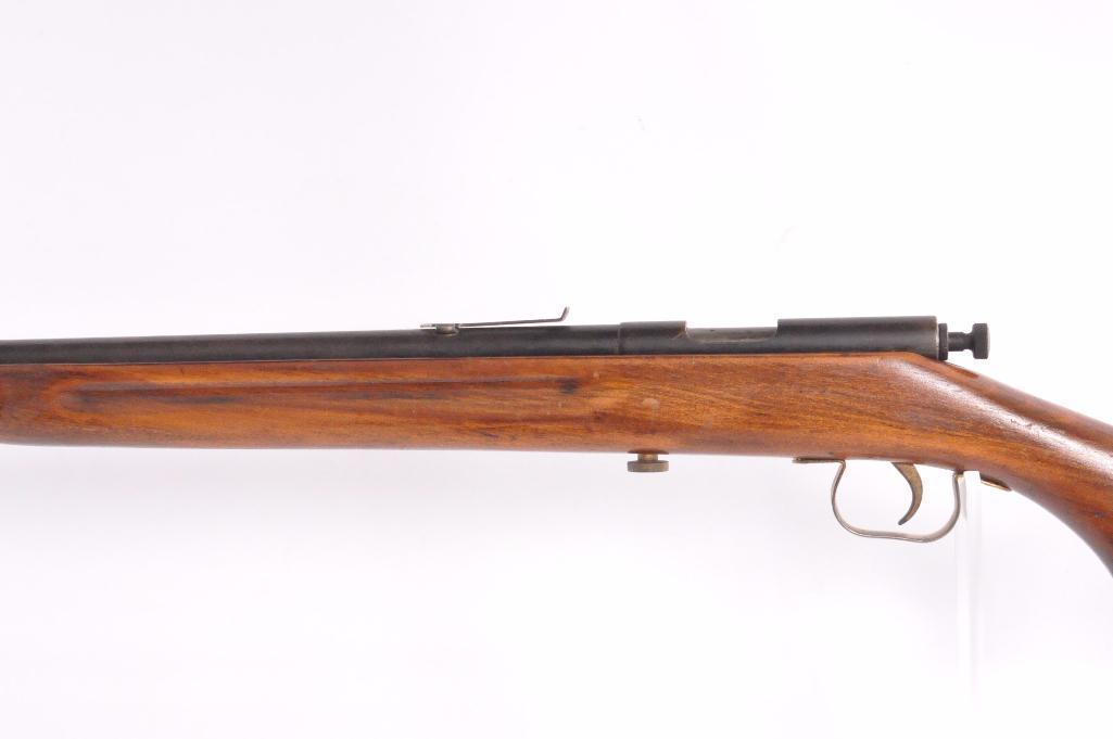 Westernfield Model 32 .22 Cal. Bolt Action Rifle