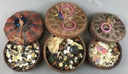 Group of 3 : Covered Baskets Filled with an Assortment of Vintage Buttons