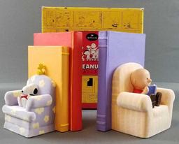 Peanuts Hallmark Charlie Brown and Snoopy bookends