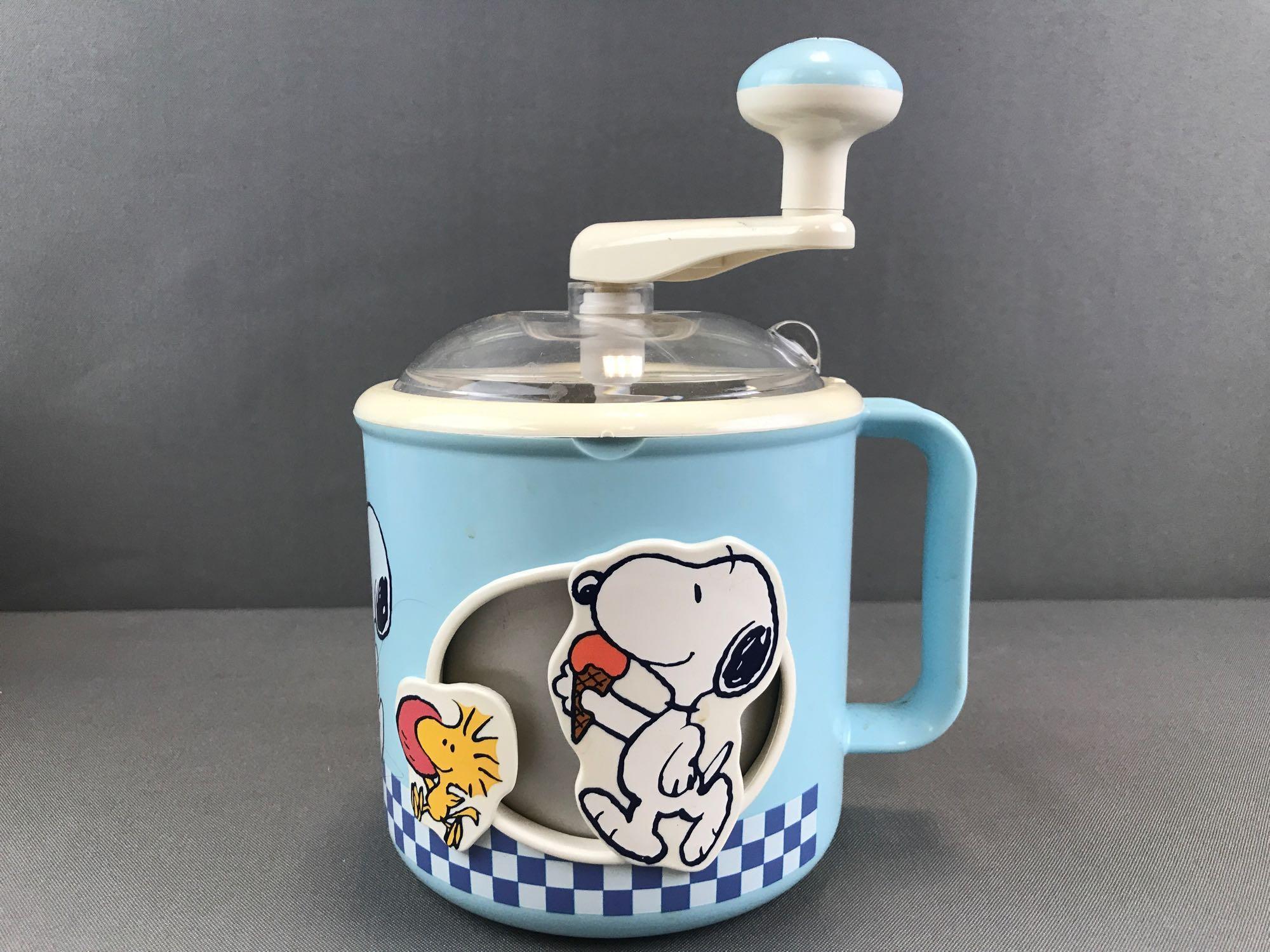 Vintage Donvier Land Snoopy Ice Cream Maker in original packaging-blue