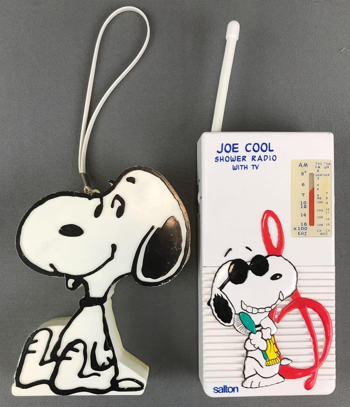 Group of 2 Vintage Snoopy battery powered radios