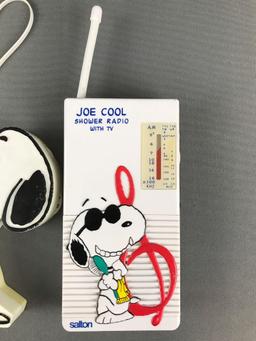 Group of 2 Vintage Snoopy battery powered radios
