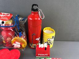 Group of 14 assorted Peanuts kitchen items and more