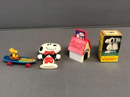 Peanuts Group of 10+ Toys