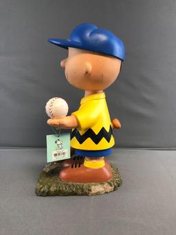 Peanuts Charlie Brown Garden Statue