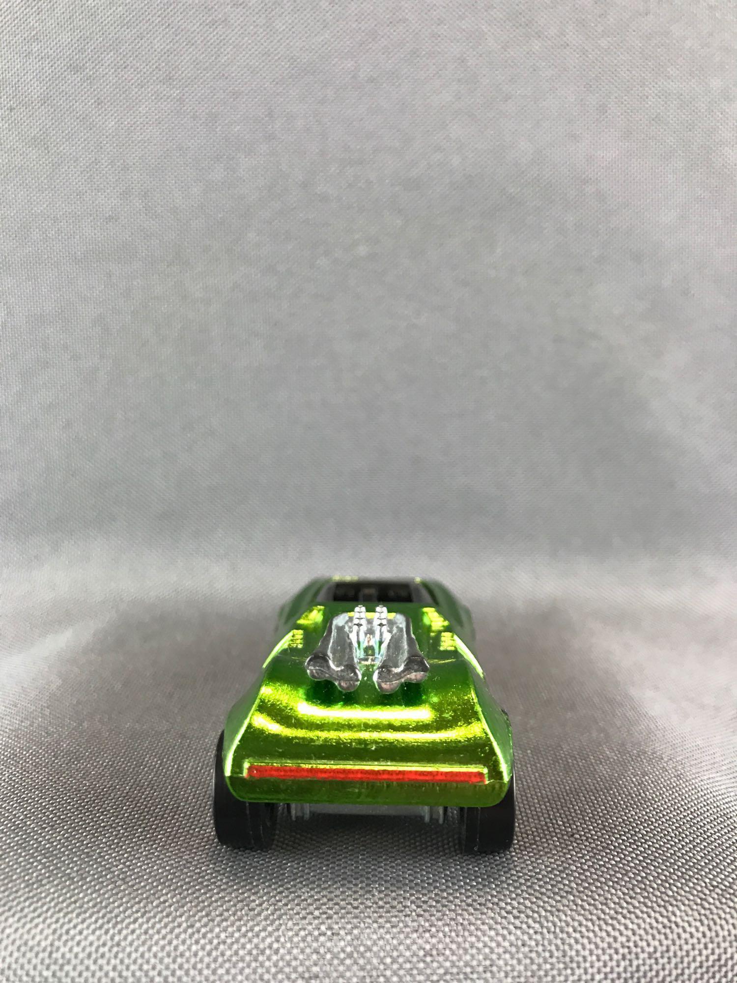 Hot Wheels Redline Peeping Bomb die-cast vehicle
