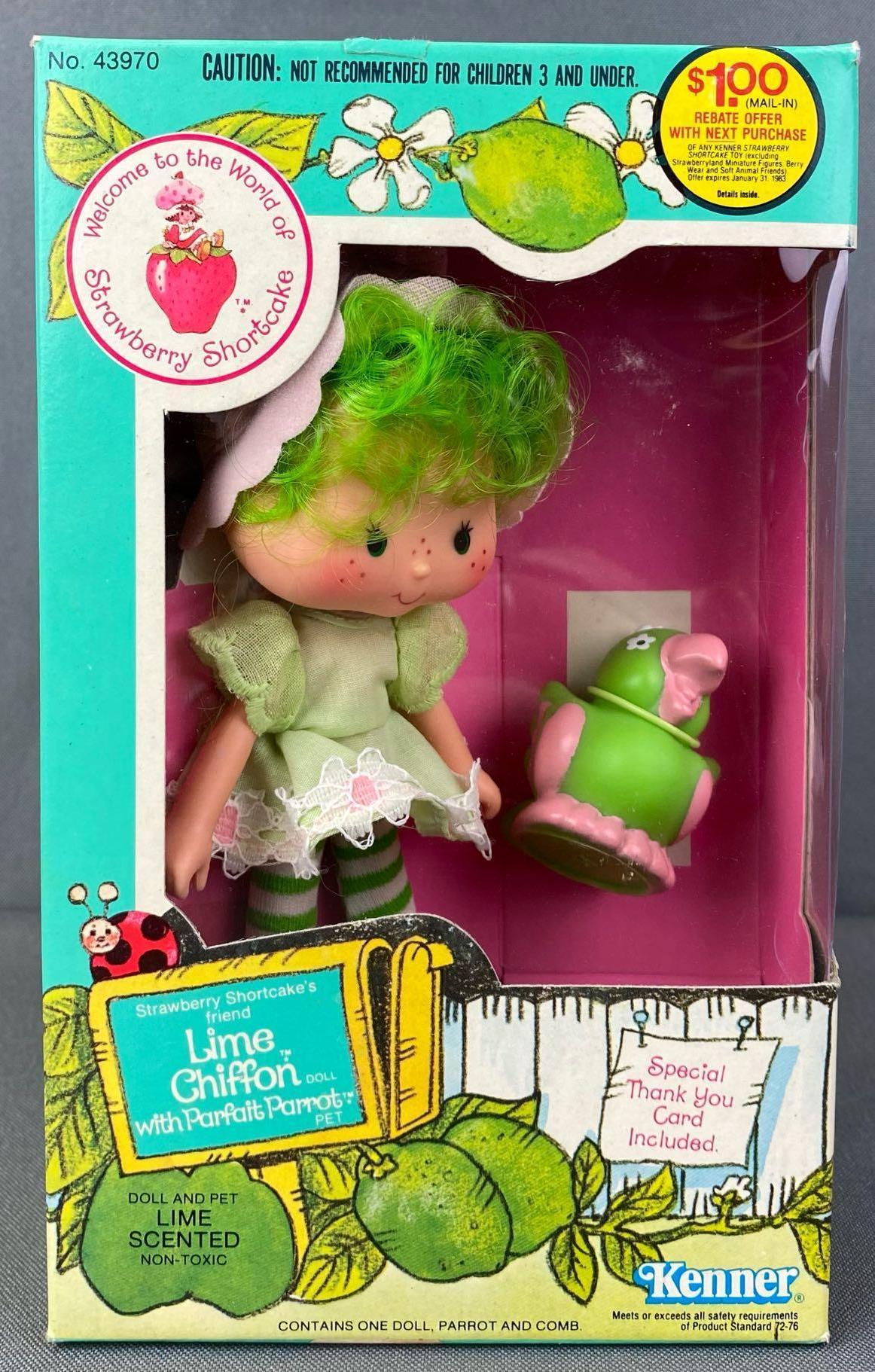 Kenner Strawberry Shortcake Lime Chiffon Doll with Parfait Parrot Pet